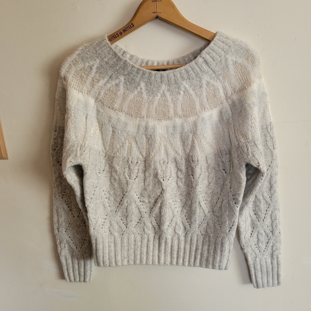 WHBM White House Black Market Knit Sweater Pullover Off White Fuzzy XS